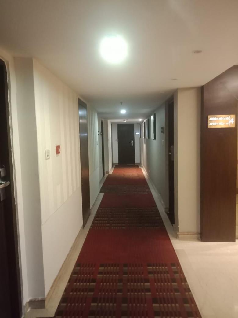 Blossom Rooms Hotel Vashishtha - Free Lunch Or Dinner- Free Breakfast Hyderabad Ngoại thất bức ảnh